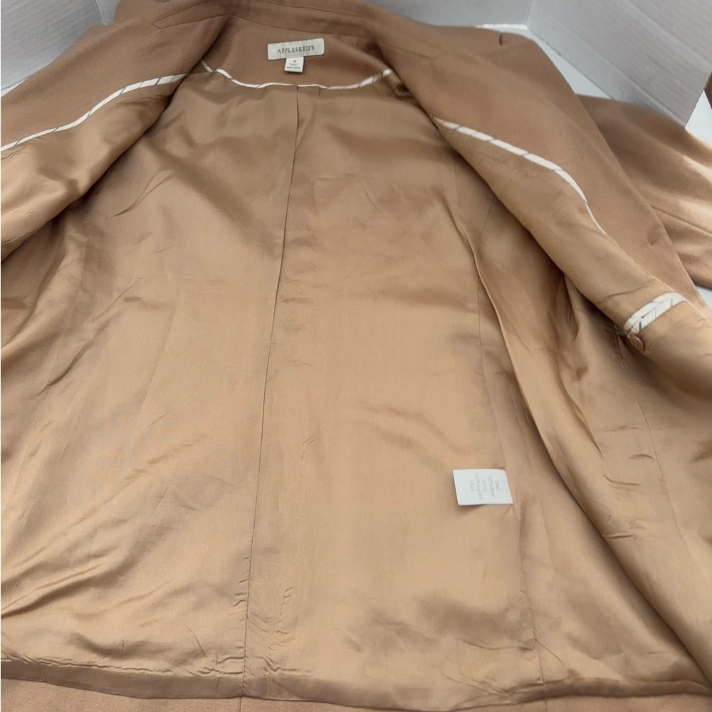 NWOT WOOL THREE BUTTON CAMEL LONG SLEEVE APPLESEEDS LINED BLAZER SZ 14 - Picture 3 of 13